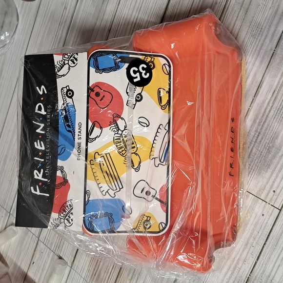 FRIENDS Other - Phone Stand